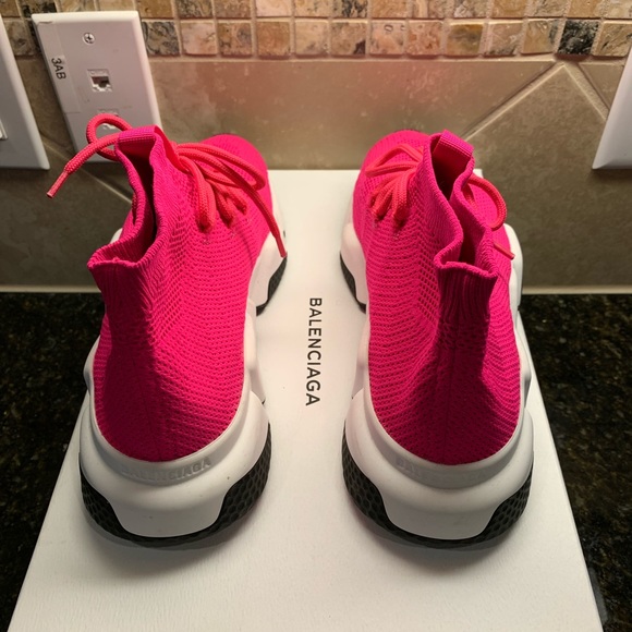 Women Authentic Balenciaga Trainers - Picture 4 of 8